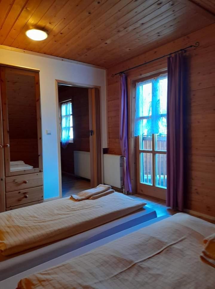 Ferienhaus Himmelreich Seebenstein Bagian luar foto